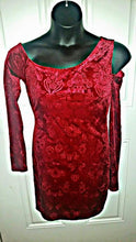 Load image into Gallery viewer, Red Velvet Dress